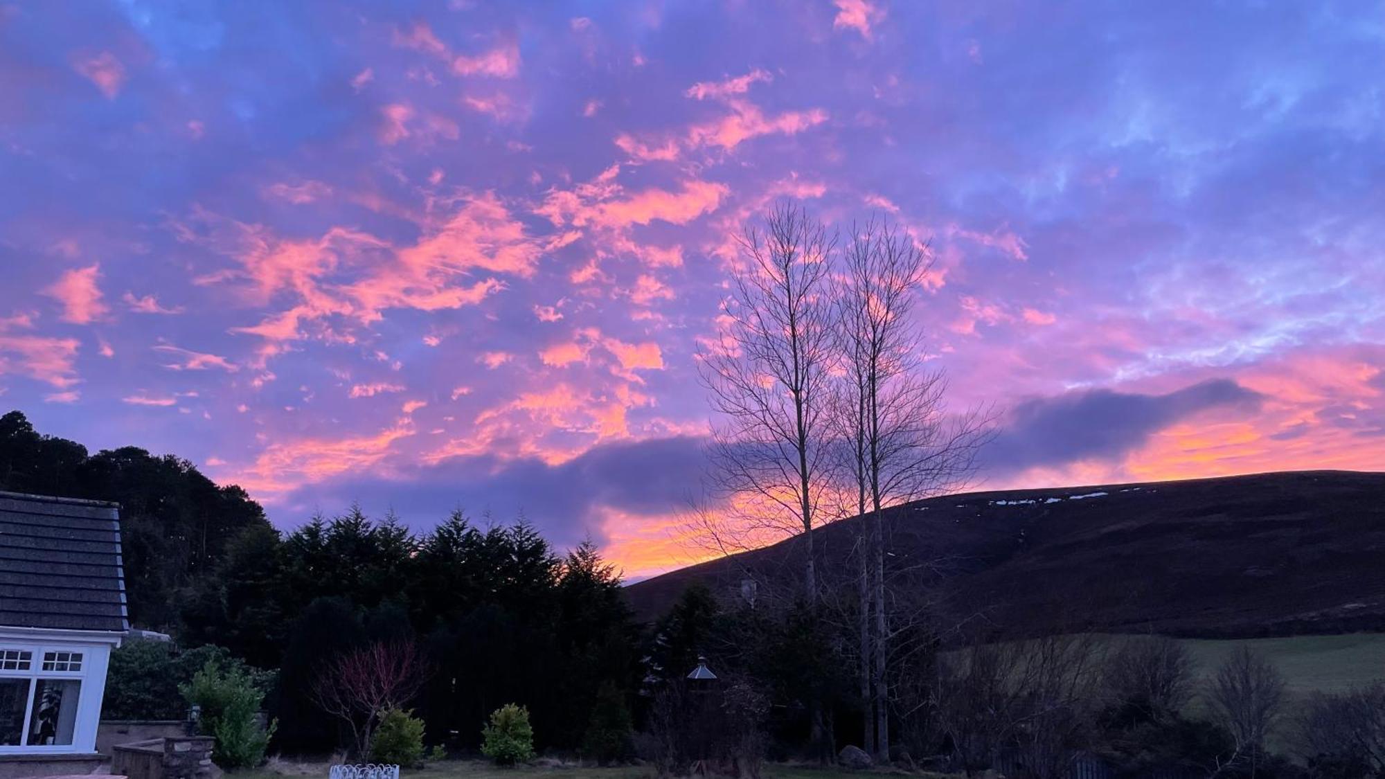 The Gables Whisky B&B Dufftown Exteriör bild
